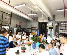 全国标识行业同行来我院参观交流